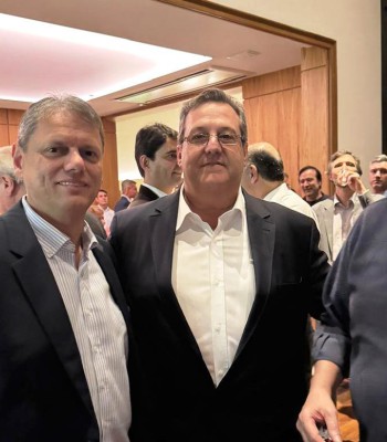 WAGÃO PARTICIPA DE ENCONTRO COM AS PRINCIPAIS LIDERANÇAS DO PSD E REFORÇA ARTICULAÇÃO POLÍTICA COM O GOVERNADOR TARCÍSIO DE FREITAS