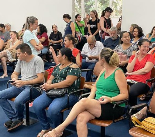 VEREADOR DR. DAVID PEDRÃO REALIZA DIVERSAS INDICAÇÕES DE MELHORIAS NA SAÚDE E EM OUTRAS ÁREAS}