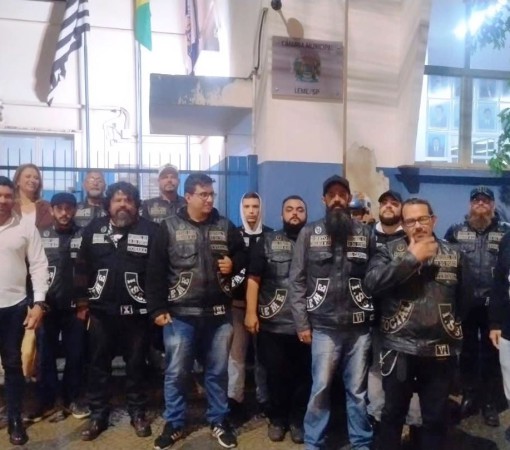 CÂMARA DE LEME APROVA MOÇÃO DE APLAUSOS AO INSANOS MOTO CLUBE – DIVISÃO LEME/SP PELO TRABALHO SOCIAL E SOLIDÁRIO}