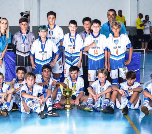 EQUIPES DE BASE DO FUTSAL LEME CONQUISTAM VICE CAMPEONATO NA LIGA SANJOANENSE}