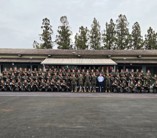 VISITA DE ORIENTAÇÃO TÉCNICA REFORÇA COMPROMISSO DO TIRO DE GUERRA DE LEME COM A FORMAÇÃO CÍVICA E DISCIPLINAR DOS JOVENS}