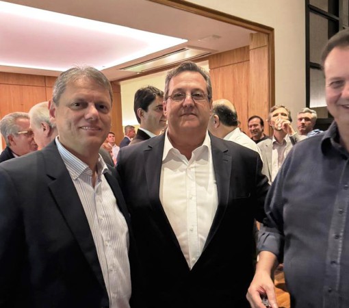 WAGÃO PARTICIPA DE ENCONTRO COM AS PRINCIPAIS LIDERANÇAS DO PSD E REFORÇA ARTICULAÇÃO POLÍTICA COM O GOVERNADOR TARCÍSIO DE FREITAS}