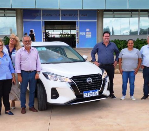 SANTA CASA RECEBE DOAÇÃO DE UM CARRO ATRAVÉS DA EMENDA PARLAMENTAR DA DEPUTADA ESTADUAL VALÉRIA BOLSONARO}