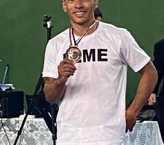 Leme traz Medalha de Prata na Capoeira}
