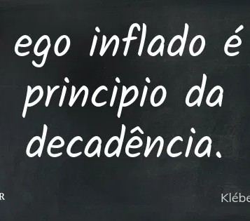 LIDERANÇA NÃO SE RESUME A HIERARQUIA}
