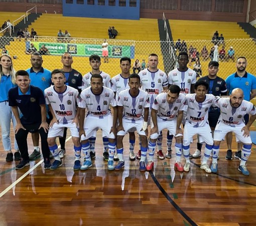Copa Record de Futsal - é Leme nas semifinais}