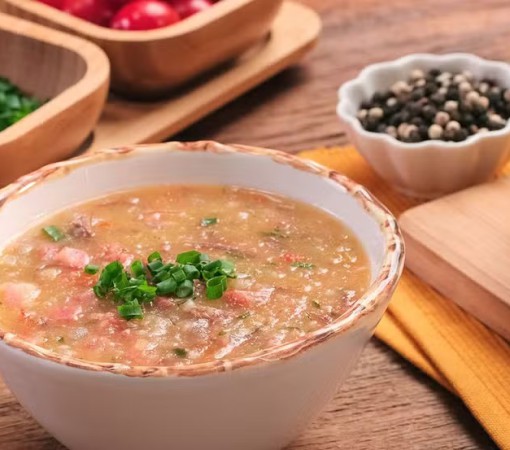 CALDO DE MANDIOCA}