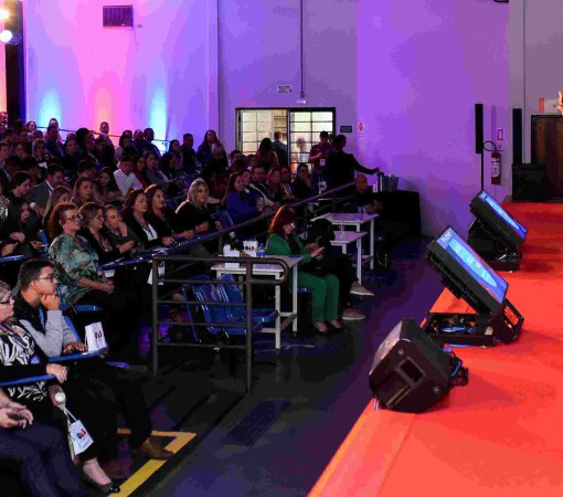 Com conteúdo jurídico de alto nível, 6ª Conferência Regional da OAB SP reúne centenas de pessoas}