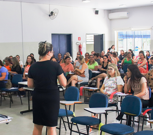 REUNIÃO DE PLANEJAMENTO MARCOU AÇÕES PARA O RETORNO ÀS AULAS DA REDE MUNICIPAL DE ENSINO}