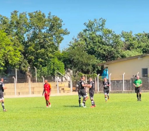 DEFINIDOS OS SEMIFINALISTAS DA SUPER COPA REGIONAL DE FUTEBOL AMADOR}