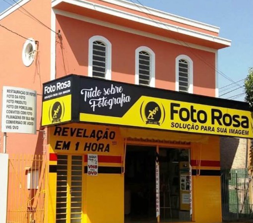 FOTO ROSA – 60 ANOS DE HISTÓRIA, TRADIÇÃO E INOVAÇÃO}