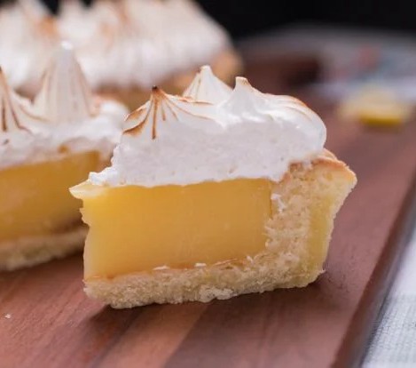RECEITA DE TORTA DE LIMÃO COM MERENGUE}