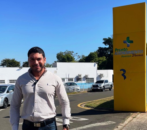 DR. DAVID PEDRÃO COBRA MAIS PROFISSIONAIS NA SAÚDE E MENOS CARGOS COMISSIONADOS: “A PRIORIDADE TEM QUE SER O POVO”}