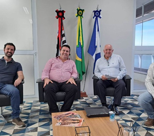 SAECIL apresenta projeto técnico de canalização de parte do Córrego Batinga na Avenida João Arrais Seródio Filho ao Diretor do Departamento de Águas e Energia Elétrica – DAEE}