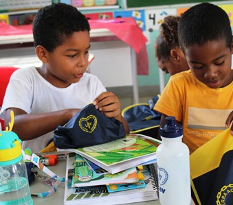 LBV PROMOVE CAMPANHA PARA FORTALECER A EDUCAÇÃO E COMBATER DESIGUALDADES SOCIAIS}