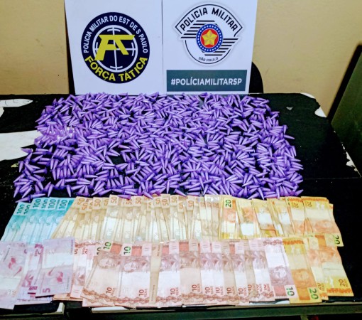 FLAGRANTE DE TRÁFICO DE DROGAS DE 14/05/2024}
