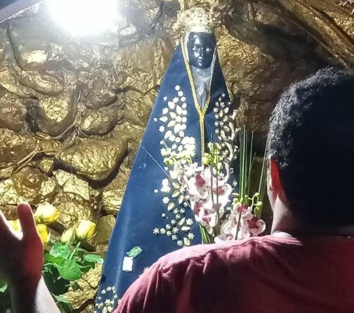 VIVA, NOSSA SENHORA APARECIDA, VIVA!}