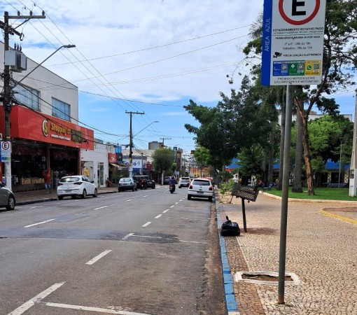 FALTA DE ENERGIA NO CENTRO DA CIDADE ESTÁ CONSTANTE}