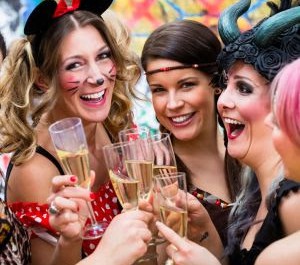 Seis passos para se proteger no Carnaval}