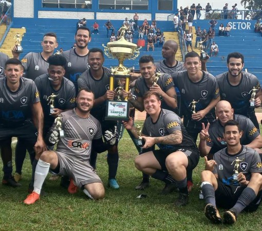 A.A. Botafogo consagra-se campeão de futebol da 1ª Divisão 2022}