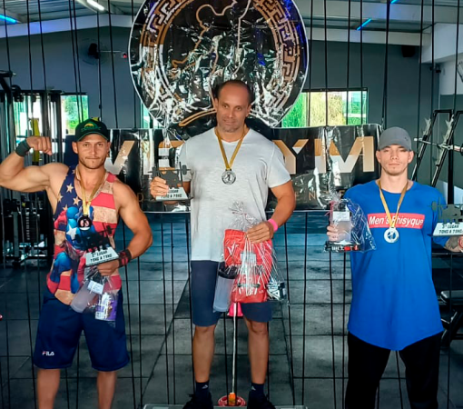 1º Campeonato de Supino e Agachamento de Jaraguá}