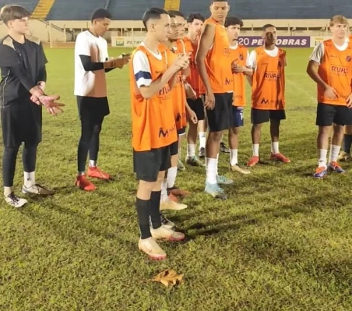 ESPORTE CLUBE LEMENSE APROVA 25 ATLETAS DE LEME EM AVALIAÇÃO; OITO SÃO CONVOCADOS PARA TREINAMENTOS}