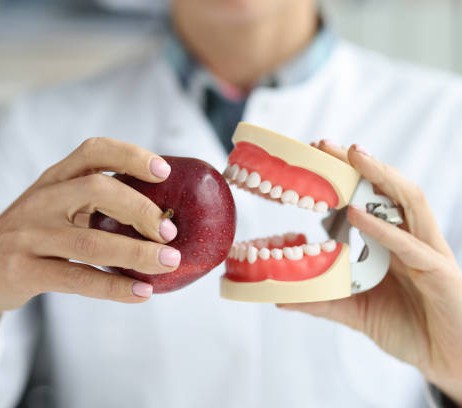 PESQUISA IRLANDESA REVELA SEGREDOS DE DENTES NO IMPACTO DA DIETA HUMANA}