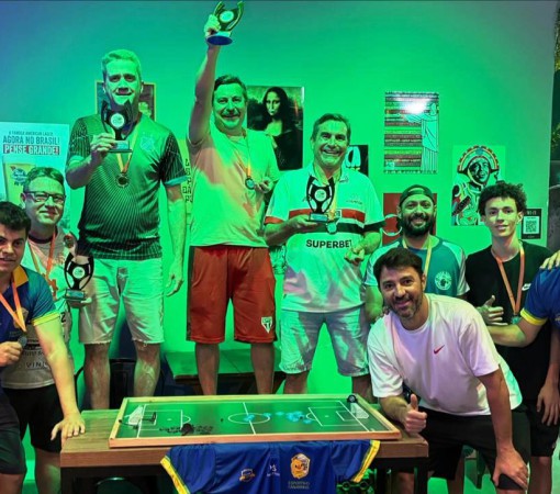 1º CAMPEONATO DE FUTEBOL DE BOTÃO}
