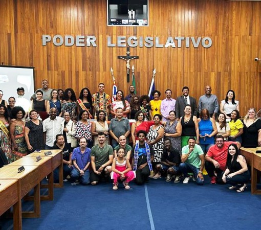 AUDIÊNCIA PÚBLICA PARA APRESENTAR PLANO DE PROMOÇÃO DA IGUALDADE RACIAL}