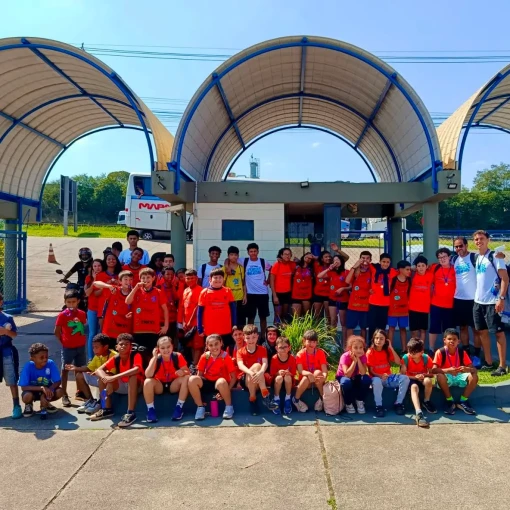 HANDEBOL CRESCER LEME PARTICIPA DE FESTIVAL EM RIO CLARO E TEM QUADRANGULAR PELA FRENTE