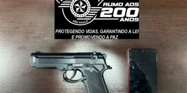 HOMEM É DETIDO POR RECEPTAÇÃO E PORTE DE RÉPLICA DE ARMA EM SANTA CRUZ DA CONCEIÇÃO DE 27/06/2026