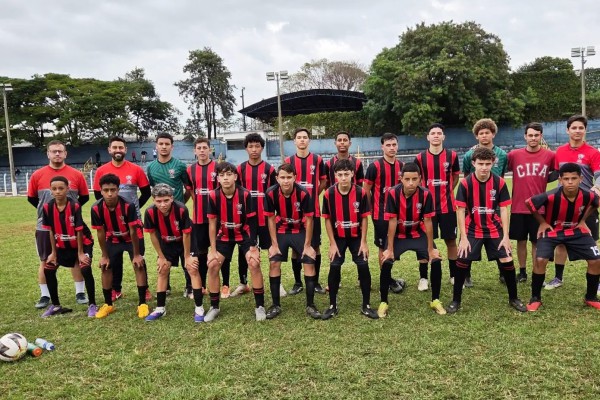 CIFA VENCE MENINOS DA VILA E ASSUME A LIDERANÇA DA COPA PAULISTA DO INTERIOR SUB-15}