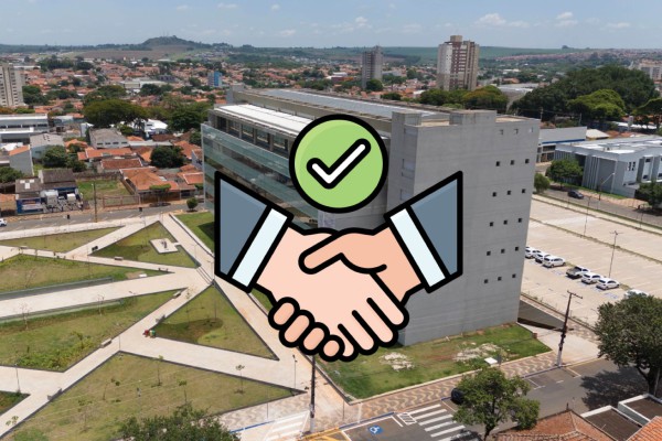 PREFEITO CLAUDEMIR BORGES JÁ CRIOU 36 NOVOS CARGOS DE CONFIANÇA EM SUA GESTÃO}