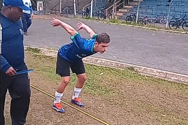 AVALIAÇÃO FÍSICA SUB-15 – ESCOLA DE FUTEBOL DE LEME}