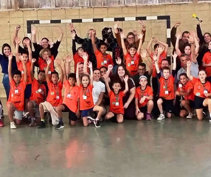 PROJETO HANDEBOL CRESCER LEME PARTICIPA DE FESTIVAL EM MOGI GUAÇU
