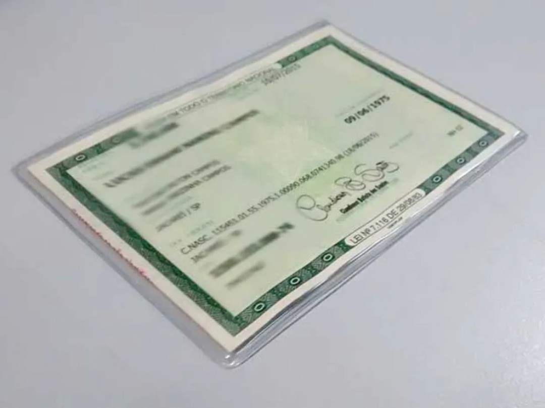 DOCUMENTO PERDIDO – BRENDA PAOLA KAUFEMAN