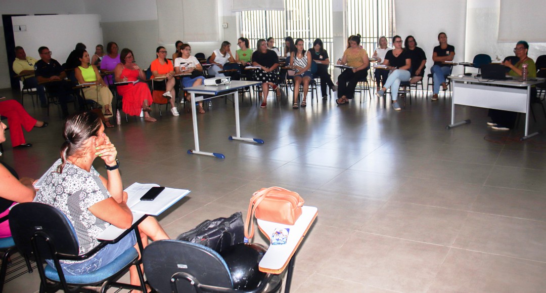 PLANO MUNICIPAL PELA PRIMEIRA INFÂNCIA