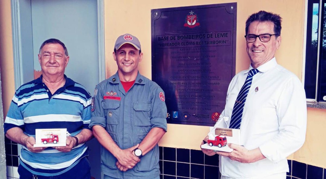 20 ANOS DO CORPO DE BOMBEIROS EM LEME
