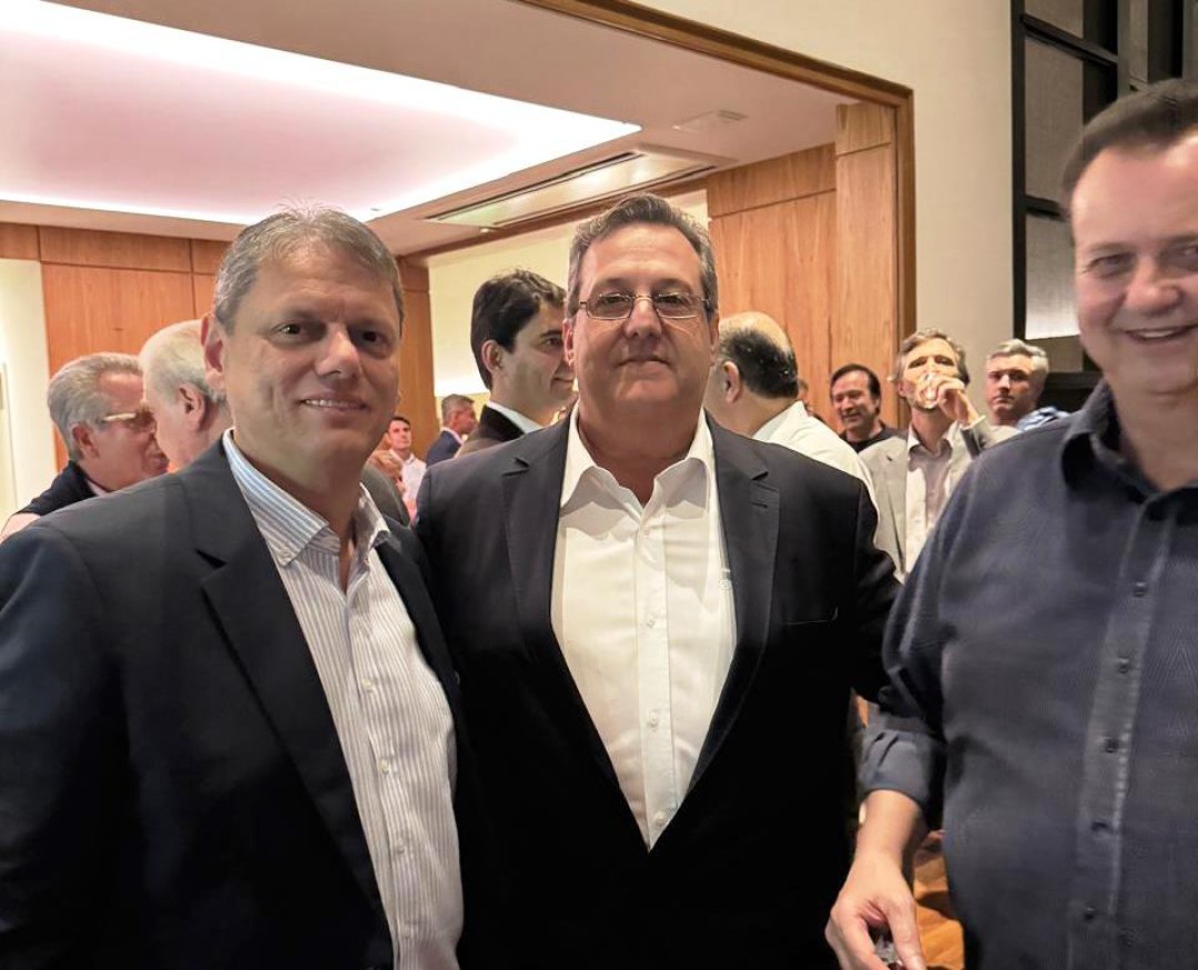 WAGÃO PARTICIPA DE ENCONTRO COM AS PRINCIPAIS LIDERANÇAS DO PSD E REFORÇA ARTICULAÇÃO POLÍTICA COM O GOVERNADOR TARCÍSIO DE FREITAS