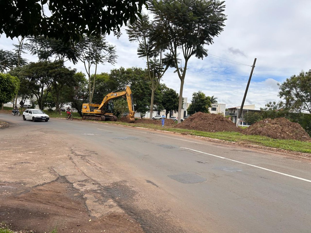 SAECIL REALIZA O DESASSOREAMENTO EM DIVERSOS CÓRREGOS DE NOSSA CIDADE E INVESTE NA PRESERVAÇÃO DOS RECURSOS HÍDRICOS EM LEME