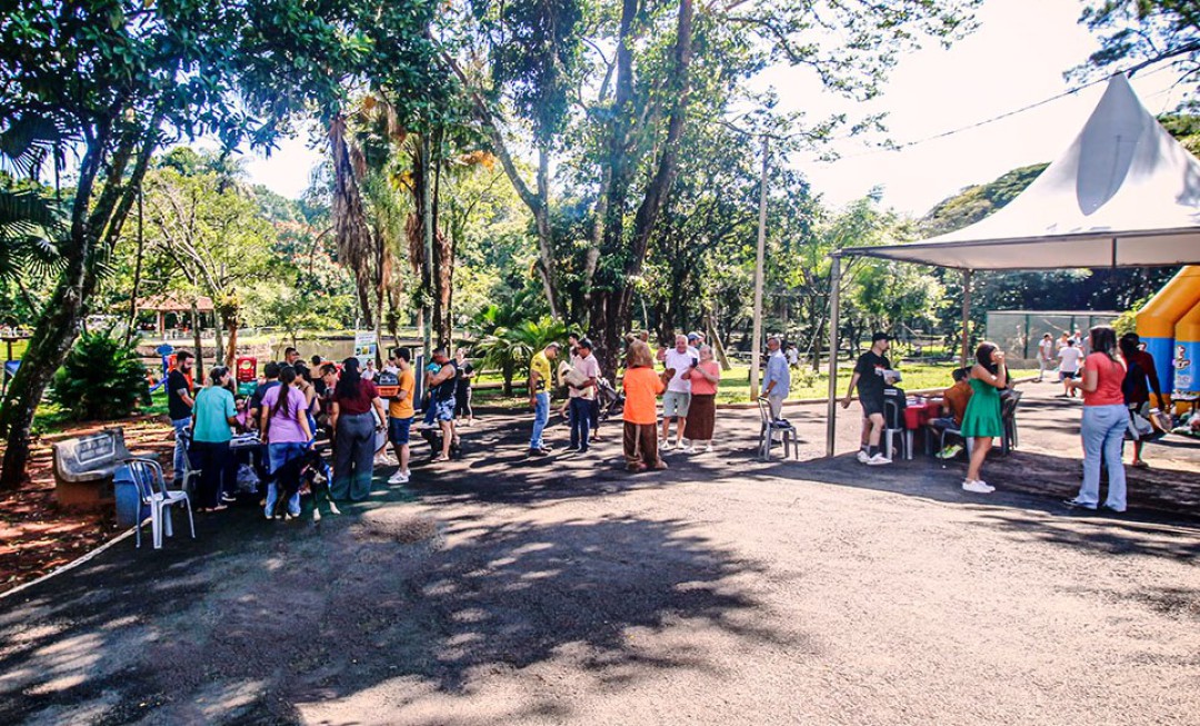 EVENTO GRATUITO DE MICROCHIPAGEM DE CÃES E GATOS FOI UM SUCESSO