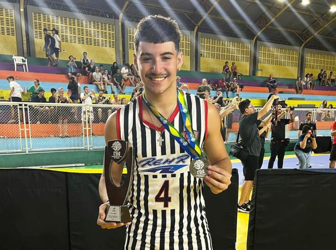 O JOVEM ATLETA LEMENSE WENDEL DUARTE E SUA EQUIPE FORAM DESTAQUE EM MANAUS