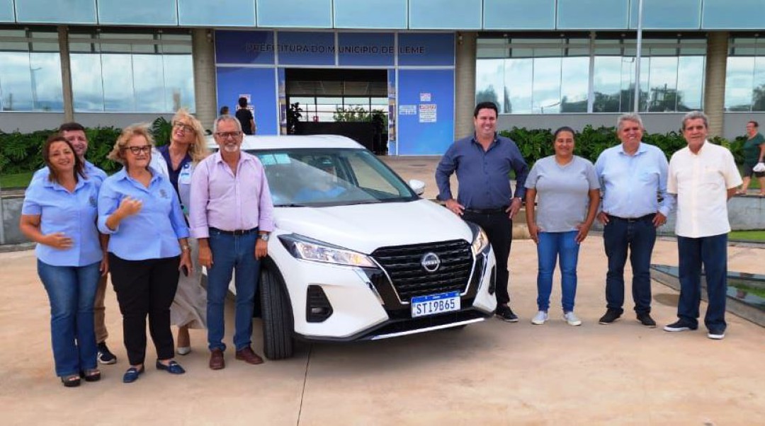 SANTA CASA RECEBE DOAÇÃO DE UM CARRO ATRAVÉS DA EMENDA PARLAMENTAR DA DEPUTADA ESTADUAL VALÉRIA BOLSONARO