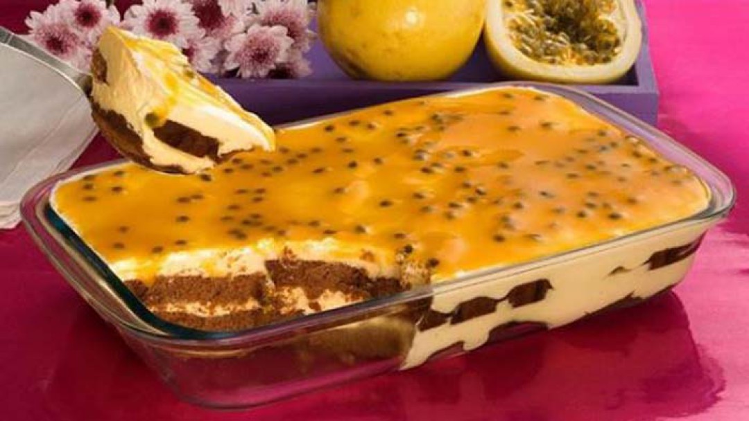 PAVÊ DE MARACUJÁ COM CHOCOLATE