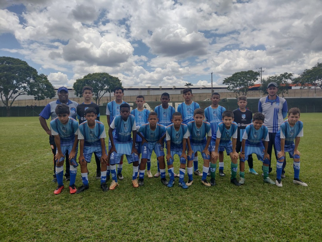 Escolinha de Futebol de Leme - Jogo Amistoso