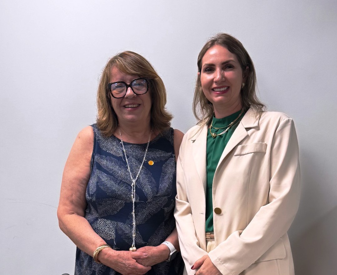 JULIANE BINOTTO PROTOCOLA PEDIDO DE R$ 200 MIL PARA A SAÚDE JUNTO À DEPUTADA ESTADUAL CLARICE GANEM