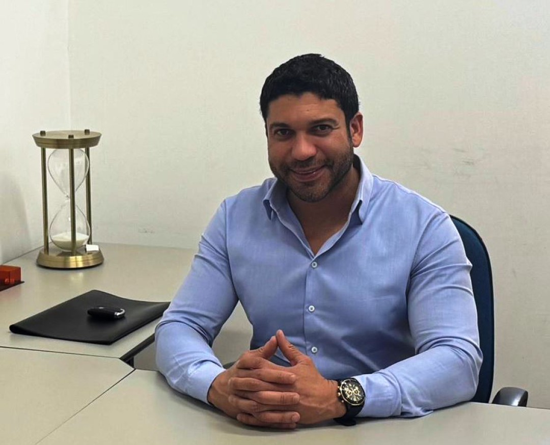 VEREADOR DR. DAVID PEDRÃO CONQUISTA EMENDA DE R$ 200 MIL PARA A SAÚDE DE LEME JUNTO AO DEPUTADO FEDERAL SAULO PEDROSO