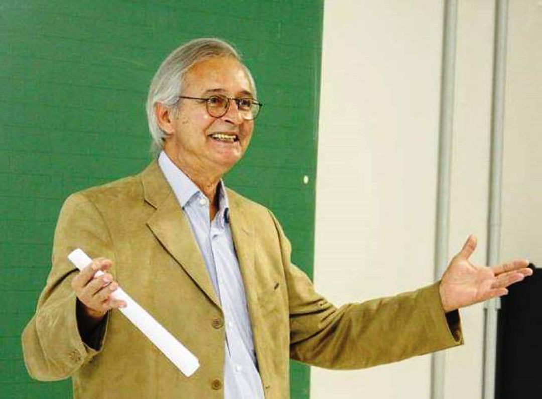 LEITURA COMPARTILHADA E A FORMAÇÃO DE LEITORES FLUENTES E FUNCIONAIS