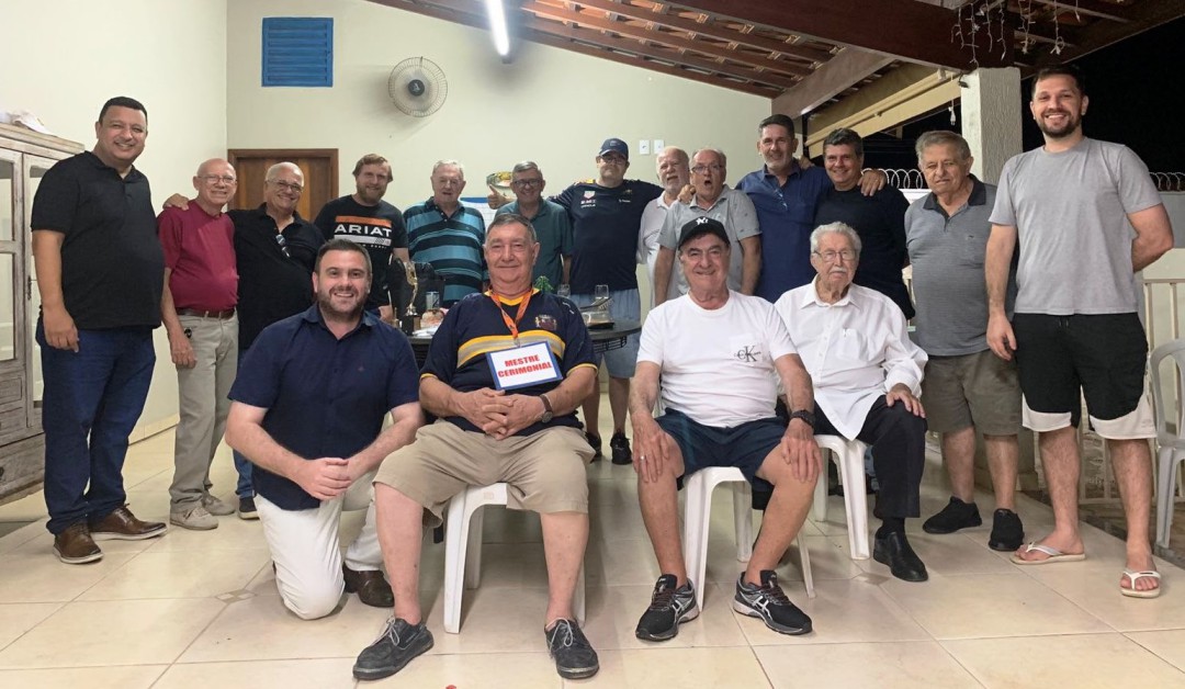 CLUBE DO BARRIL CELEBRA 37 ANOS DE HISTÓRIA, AMIZADE E TRADIÇÃO EM LEME