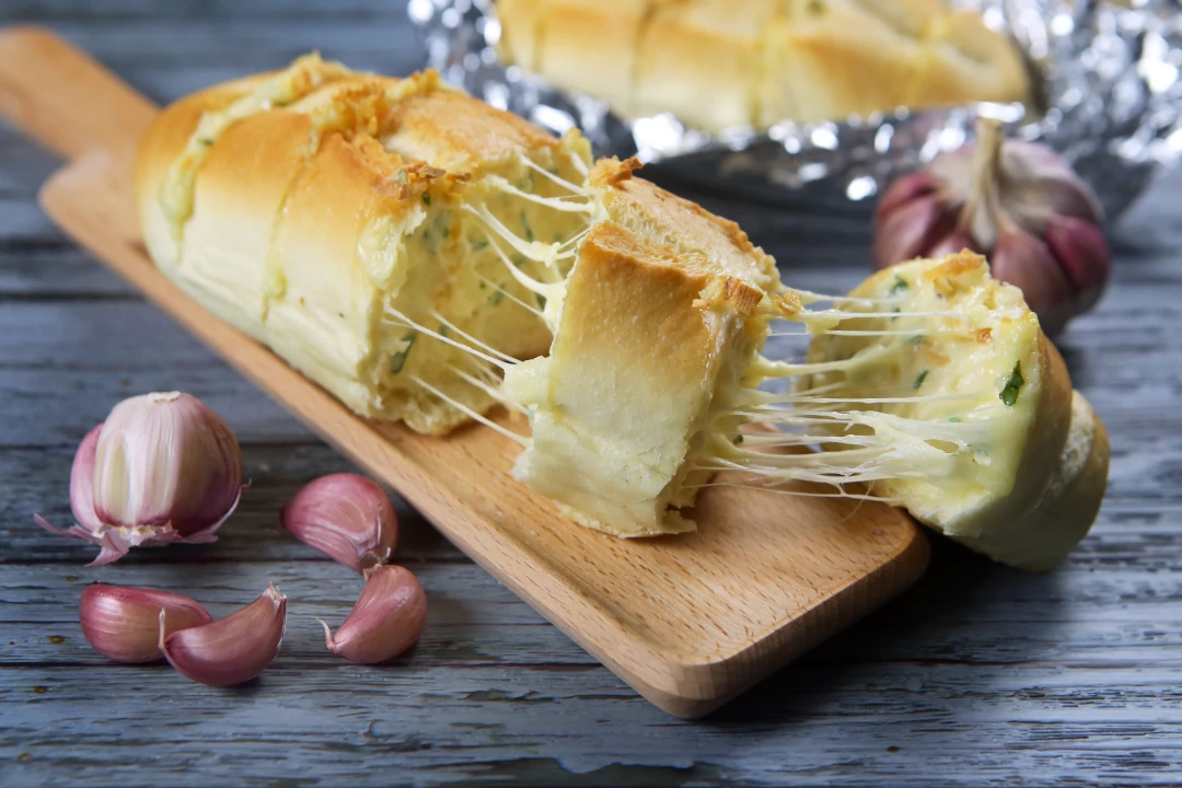 PÃO DE ALHO CREMOSO PARA CHURRASCO